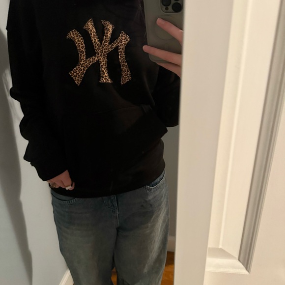 leopard new york custom made hoodie - Picture 2 of 4